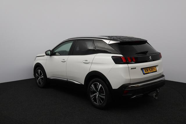 Peugeot 3008 1.2 PureTech Allure/ D-Riem verv: 95.000 Kilometer!/ Automaat/ Trekhaak/ Virtual Dashb./ 18'' LMV/ LED Koplampen/ Half-Leder/ Keyless/ Dode-Hoek DET./ Apple + Android/ Lane-Assist./ Extra getint glas/ Bluetooth/