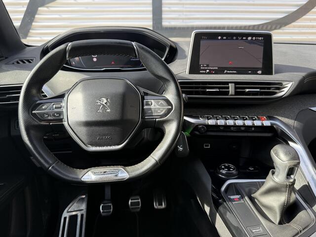 Peugeot 3008 1.2 PureTech AGC Première 1e Eigenaar|Camera|Carplay|Cruise|Trekhaak|PDC V+A|Clima|Navi|D-riem vv in 2023|APK tot 04-2027