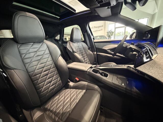 Peugeot 3008 1.6 plug-in Hybrid 225 GT Exclusive | Panoramdak | Lederen Bekleding | Elektrische Stoelen Met Massage | Stoelventilatie |