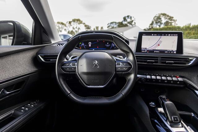 Peugeot 3008 1.6 PureTech Blue Lease Premium | Pano | Trekhaak | ACC