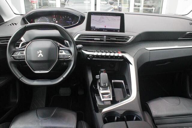 Peugeot 3008 1.2 130PK AUTOMAAT ALLURE | LEDEREN BEKLEDING | TREKHAAK | ELEKTRISCH BEDIENBARE BESTUUDERSSTOEL MET GEHEUGENFUNCTIE | ADAPTIVE CRUISE CONTROL | ELEKTRISCH BEDIENBARE ACHTERKLEP | APPLE CARPLAY/ANDROID AUTO | NAVIGATIE | STOELVERWARMING | ALL SEASON BANDEN | 19" LICHTMETALEN VELGEN | KEYLESS ENTRY/START | DODEHOEK DETECTIE | DRAADLOZE TELEFOONLADER |