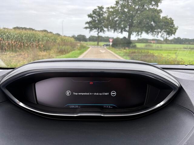 Peugeot 3008 1.5 BLUEHDI BL EXEC / AUTOMAAT / VOLLE UITVOERING