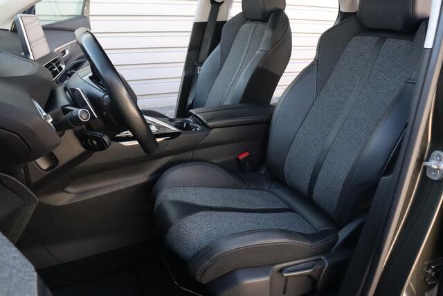 Peugeot 3008 1.2 PureTech Allure O.a: PDC, Camera, Keyless, Navi, Clima, Cruise, Etc. All-in prijs!