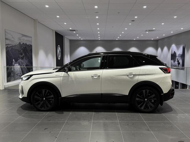 Peugeot 3008 1.6 HYbrid 225 GT Automaat | Climate Control | Elek. Schuif / Kantel Dak | Elek. Kofferklep | Voorstoelen Verwarmd | Full Map Navigatie | Apple Carplay / Android Auto | Camera | Parkeersensoren