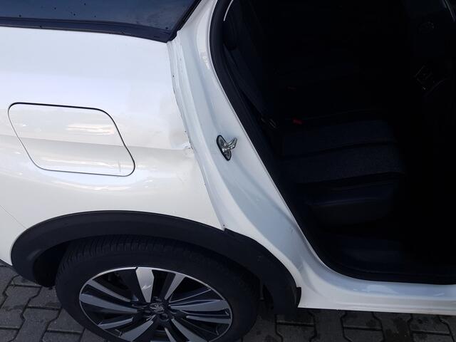 Peugeot 3008 1.2 PureTech Première