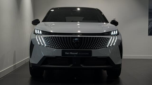 Peugeot 3008 Hybrid 145 GT - STOELVERWARMING - NAVIGATIE - CAMERA