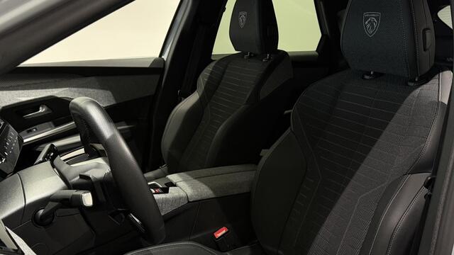 Peugeot 3008 Hybrid 145 GT - STOELVERWARMING - NAVIGATIE - CAMERA