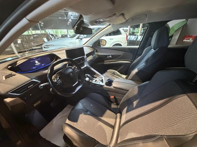 Peugeot 3008 1.2 PureTech Allure Pack