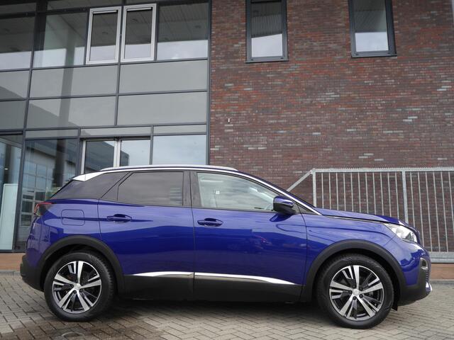 Peugeot 3008 1.6 e-THP Allure | Automaat | Panoramadak / schuifkantel| Trekhaak | Achteruitrij Camera | Navigatie | Carplay | Climate/Cruise Control | LED Koplampen – foto 3