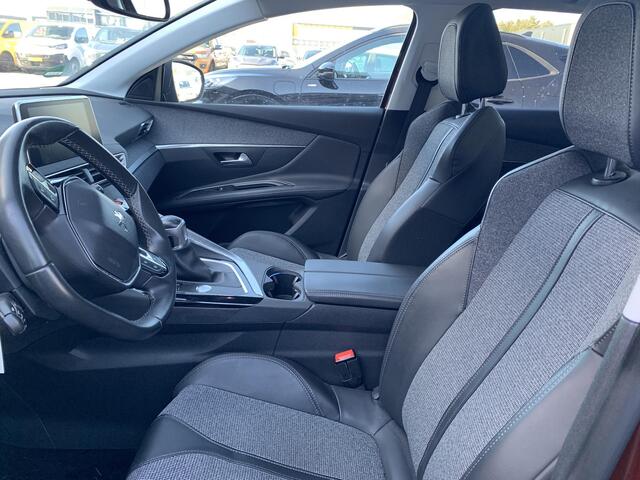Peugeot 3008 1.2 PureTech Première | Unieke KM Stand! | Trekhaak | Panorama Dak | Camera | Blind Spot | Climate Control | Cruise Control | – foto 9