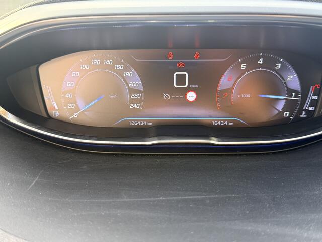 Peugeot 3008 1.2 PureTech Allure | LED | Keyless | Apple/Android | Elektr. Achterklep | PDC incl. Camera – foto 6