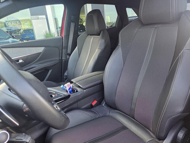 Peugeot 3008 1.2 Hybrid 136 GT Auto komt 17-10 binnen l Focal speakers l Black pack l Camera – foto 6