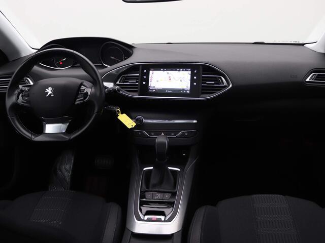 Peugeot 308 SW 1.2 PureTech Blue Lease Premium 130pk /Panorama /Camera