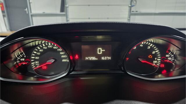 Peugeot 308 SW 1.2 PureTech Blue Lease Premium
