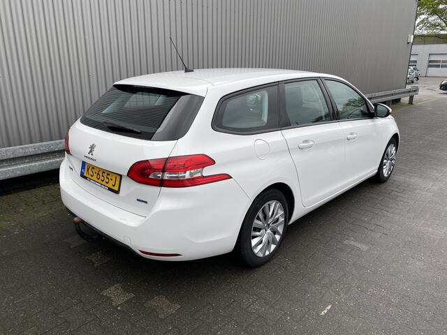 Peugeot 308 SW 1.2 PureTech Blue Lease 1e Eignr, Clima, CC, Navi, Bluetooth, Trekh, nw. APK - Inruil Mogelijk -