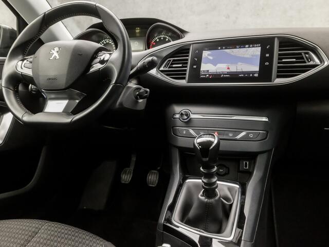 Peugeot 308 SW 1.2 PureTech Sport (APPLE CARPLAY, GROOT NAVI, CRUISE, SPORTSTOELEN, BLUETOOTH, NIEUWE APK, NIEUWSTAAT)