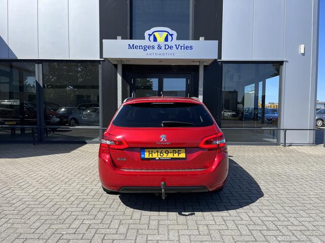 Peugeot 308 SW 1.2 PureTech Blue Lease Premium Airco ECC | LED | Panorama | Massage | Memory | Trekhaak | Navigatie | Camera | DAB | Isofix | NAP | Apple Carplay