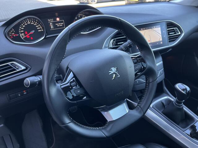 Peugeot 308 SW 1.2 PureTech Blue Lease Premium Airco ECC | LED | Panorama | Massage | Memory | Trekhaak | Navigatie | Camera | DAB | Isofix | NAP | Apple Carplay