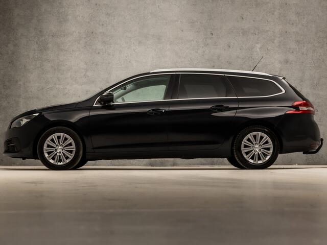 Peugeot 308 SW 1.2 PureTech Sport (PANORAMADAK, APPLE CARPLAY, GROOT NAVI, 360 CAMERA, SPORTSTOELEN, ADAPTIVE CRUISE, TREKHAAK, NIEUWSTAAT)