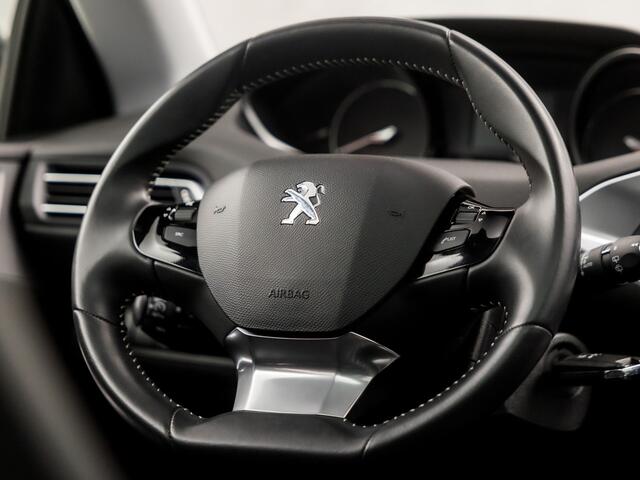 Peugeot 308 SW 1.2 PureTech Sport (PANORAMADAK, APPLE CARPLAY, GROOT NAVI, 360 CAMERA, SPORTSTOELEN, ADAPTIVE CRUISE, TREKHAAK, NIEUWSTAAT)