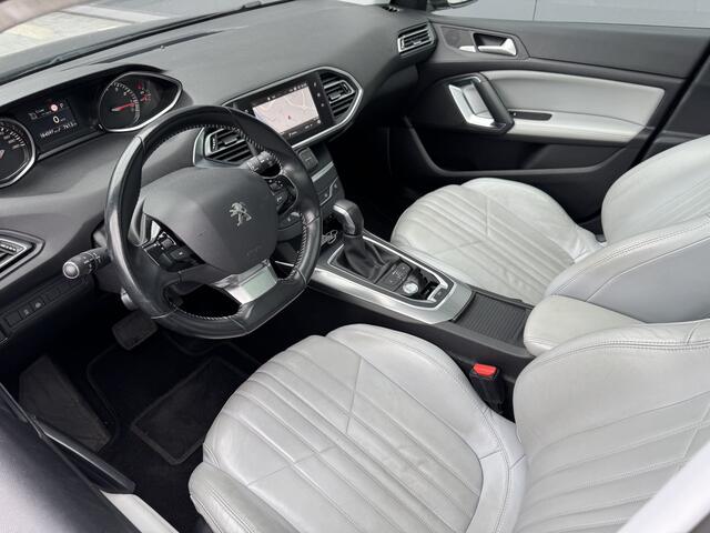 Peugeot 308 SW 1.2 PureTech Blue Lease Premium | Full option | Automaat | Keyless | massage