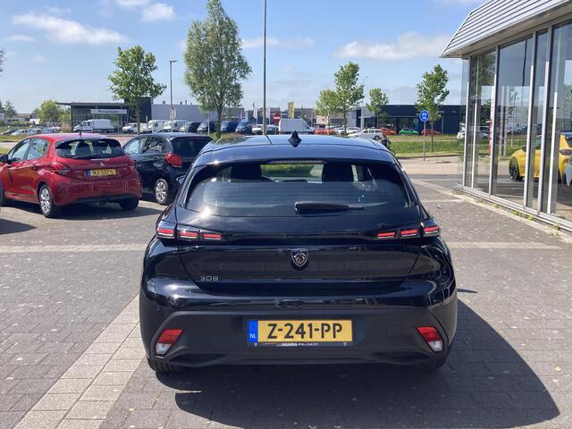 Peugeot 308 1.2 PureTech Active Pack Business | Parkeersensoren | Draadloze Apple Carplay & Android Auto | Climate Control