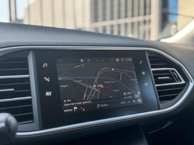 Peugeot 308 1.2 Blue Lease Prijs Inclusief Onderhoud & 12 Maand BOVAG Garantie | Trekhaak | Navigatie |