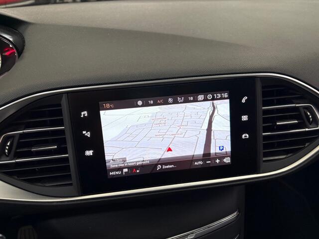 Peugeot 308 1.2 Panorama dak Trekhaak Navigatie Apple Android Cruise PDCECC