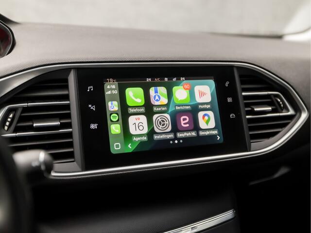 Peugeot 308 SW 1.2 PureTech Sport (APPLE CARPLAY, GROOT NAVI, LEDER/ALCANTARA, PARKEERSENSOREN, SPORTSTOELEN, LANE ASSIST, DAB+, CRUISE, NIEUWSTAAT)