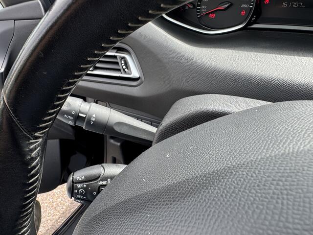 Peugeot 308 1.2 PureTech Active Clima/Cruise/LMV/PDC
