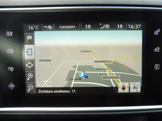 Peugeot 308 SW 1.2 PureTech Blue Lion Trekhaak | Navi | Cruise | Pano | PDC v+a | Nwe d riem