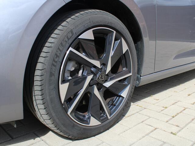 Peugeot 308 SW 1.2 PureTech 130PK Allure Adaptieve Cruis Control, Navigatie, Getinte Ramen