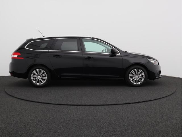 Peugeot 308 SW 1.2 PureTech Blue Lease Premium/ lage km!