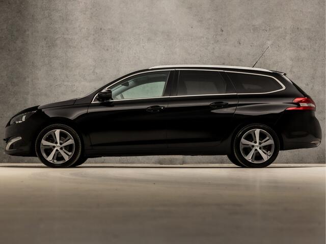Peugeot 308 SW 1.2 PureTech Sport Automaat (PANORAMADAK, NAVIGATIE, CLIMATE, LED KOPLAMPEN, PARKEERSENSOREN, SPORTSTOELEN, GETINT GLAS, CRUISE, NIEUWE APK, NIEUWSTAAT)