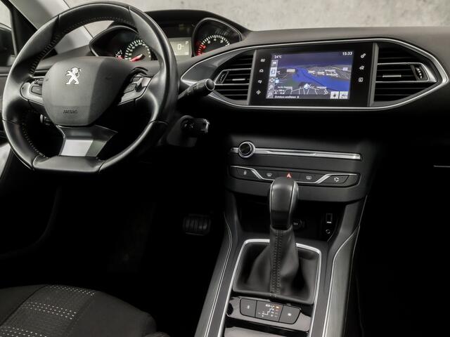 Peugeot 308 SW 1.2 PureTech Sport Automaat (PANORAMADAK, NAVIGATIE, CLIMATE, LED KOPLAMPEN, PARKEERSENSOREN, SPORTSTOELEN, GETINT GLAS, CRUISE, NIEUWE APK, NIEUWSTAAT)