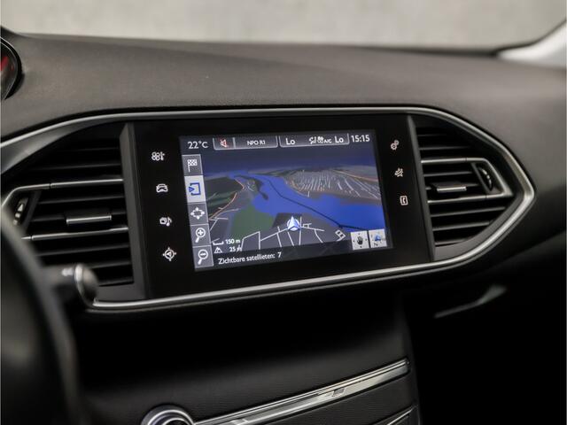 Peugeot 308 SW 1.2 PureTech Sport Automaat (PANORAMADAK, NAVIGATIE, CLIMATE, LED KOPLAMPEN, PARKEERSENSOREN, SPORTSTOELEN, GETINT GLAS, CRUISE, NIEUWE APK, NIEUWSTAAT)