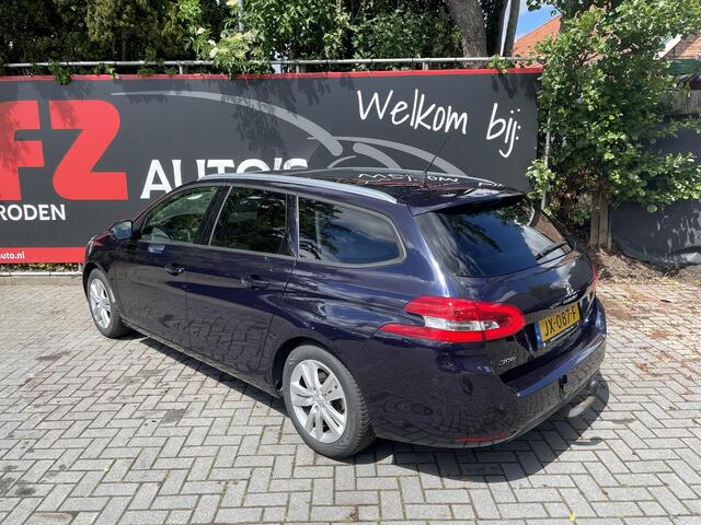 Peugeot 308 SW 1.2 PureTech Blue Lease Executive | Trekhaak | Parkeersensoren V+A | Cruise Contol | Airco |