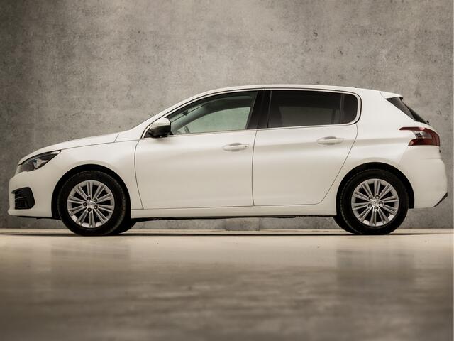 Peugeot 308 1.2 PureTech Sport (PANORAMADAK, APPLE CARPLAY, GROOT NAVI, LEDEREN SPORTSTOELEN, STOELVERWARMING, 360 CAMERA, GETINT GLAS, CRUISE, NIEUWSTAAT)