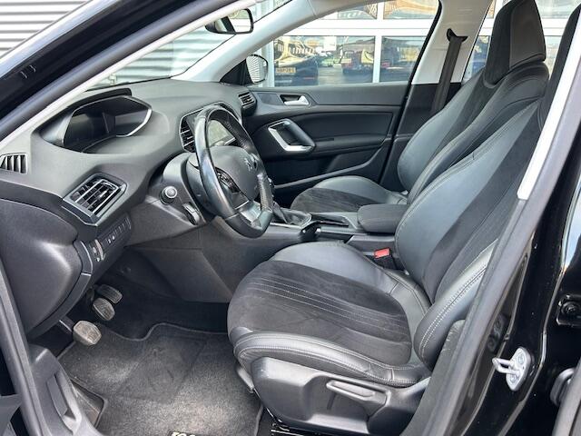 Peugeot 308 SW 1.2 PureTech Blue Lease Active