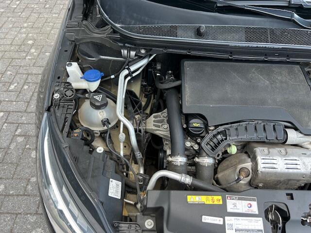 Peugeot 308 SW 1.2 PureTech Blue Lease Active