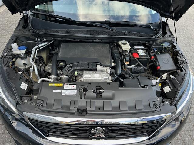 Peugeot 308 SW 1.2 PureTech Blue Lease Active