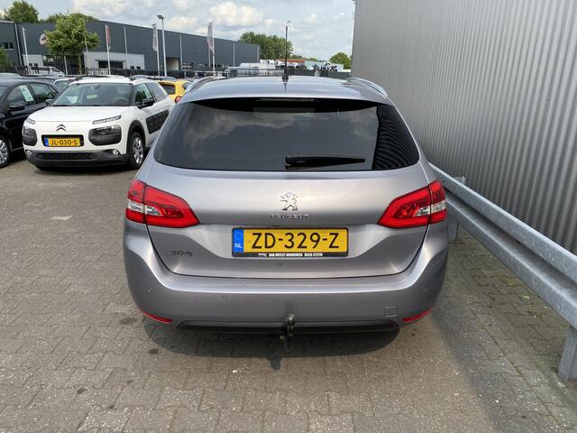 Peugeot 308 SW 1.2 PureTech Blue Lease Premium 2019! Clima, Navi, Pano, Parkassist & Cam. CC, LM, Trekh, nw. APK - Inruil Mogelijk -