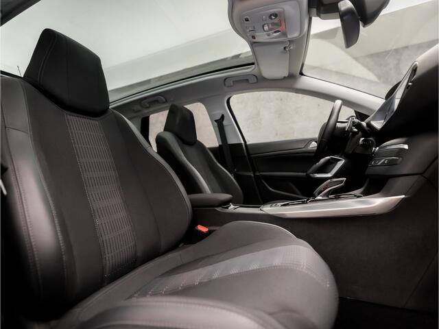 Peugeot 308 SW 1.2 PureTech Sport Automaat (PANORAMADAK, APPLE CARPLAY, GROOT. NAVI, 360 CAMERA, SPORTSTOELEN, GETINT GLAS, CRUISE, NIEUWE APK, NIEUWSTAAT)