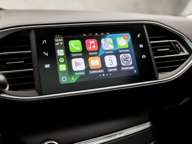 Peugeot 308 SW 1.2 PureTech Sport Automaat (PANORAMADAK, APPLE CARPLAY, GROOT. NAVI, 360 CAMERA, SPORTSTOELEN, GETINT GLAS, CRUISE, NIEUWE APK, NIEUWSTAAT)