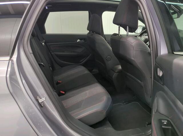 Peugeot 308 SW 1.5 HDi 131PK Automaat GT-Line / Panoramadak / Trekhaak / Pdc.V+A / Xenon / Airco-ecc./ 1/2 Leder