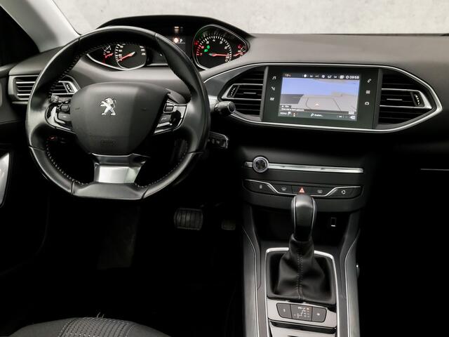 Peugeot 308 SW 1.2 PureTech Sport Automaat (PANORAMADAK, APPLE CARPLAY, GROOT NAVI, 360 CAMERA, LEDER, SPORTSTOELEN, CAMERA, TREKHAAK, CRUISE, NIEUWSTAAT)
