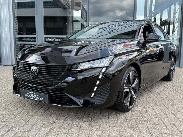 Peugeot 308 1.2 PURETECH 110PK ALLUREPACK CLIMA NAVI CARPLAY PDC.
