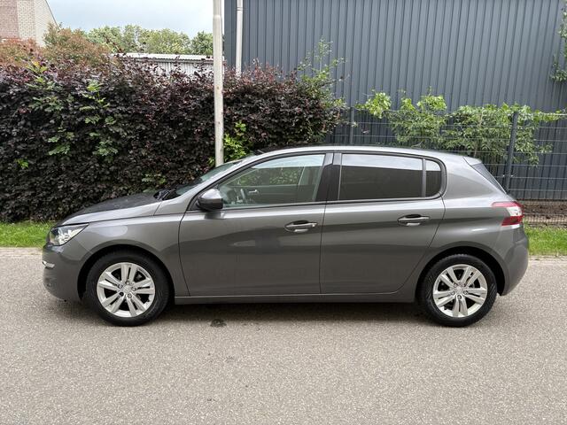 Peugeot 308 1.2 PureTech Blue Lease Executive / NAVI / AIRCO / PANORAMADAK / 118dkm! NAP!