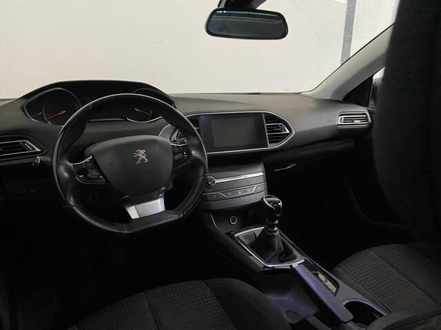 Peugeot 308 SW 1.2 PureTech Blue Lease Executive