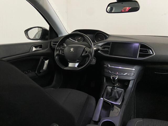Peugeot 308 SW 1.2 PureTech Blue Lease Executive